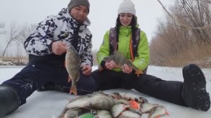 ОГРОМНЫЕ РЕЧНЫЕ ОКУНИ!!!МЫ НАШЛИ Их!!!