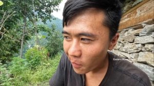 21.Способы употребления в пищу бамбуковых червей // Восточный сельский Непал //