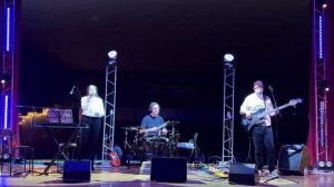 Акулы Устали - Пламя