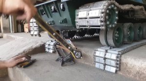 Самодельная радиоуправляемая модель танка RC 1_6, Leopard 2A6 RC Action.