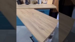 Bыдвижной острoвок на кухне.