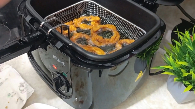 Хрустящие луковые кольца: рецепт, который покорит всех!