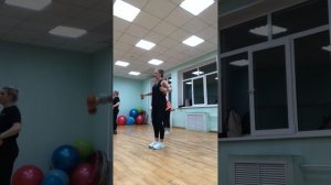 Функциональная тренировка с гантелями 2 кг.!