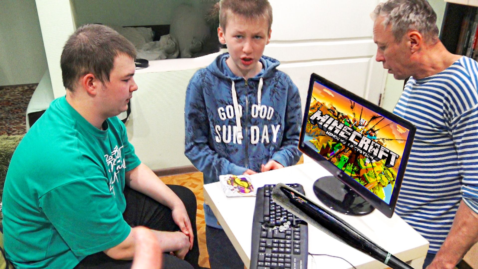 ОТЕЦ РАЗБИЛ БИТОЙ МОНИТОР ГРИФЕРАМ В РЕАЛЬНОЙ ЖИЗНИ ИЗ-ЗА МАЙНКРАФТ!