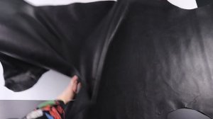 1,2-1,4 Кожа лицевая черная с восковой отделкой WAX 171 дм² (КЛ)