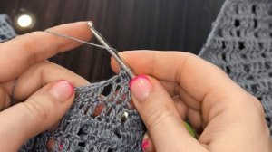 обвязка края изделия крючком // закончила вязать майку из льна