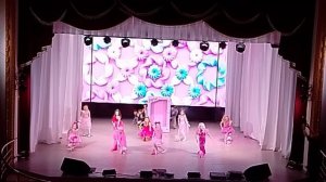 премьера танца "Девчачий чат" 08.03.2026