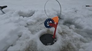 Дикое озеро в СПб.Поиск щуки и окуня.