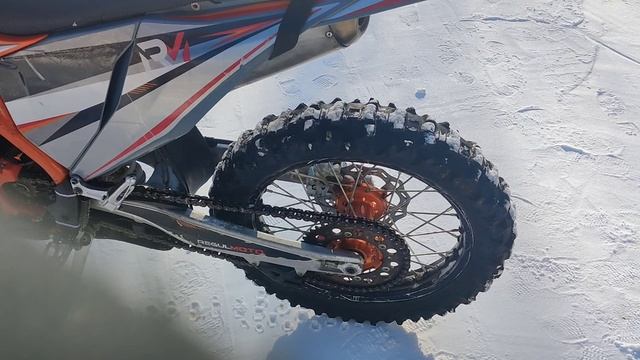 Regulmoto Crosstrec 300.mp4