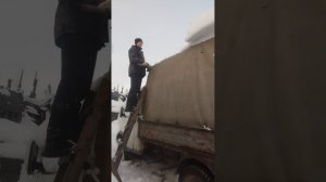 Убираю снег. 9 - 11 видео.