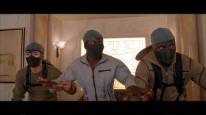 ОГРАБЛЕНИЕ ПОШЛО НЕ ПО ПЛАНУ