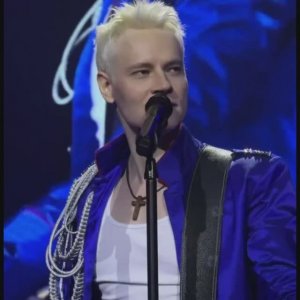 Заглянула в Ленту... Праздник продолжается...