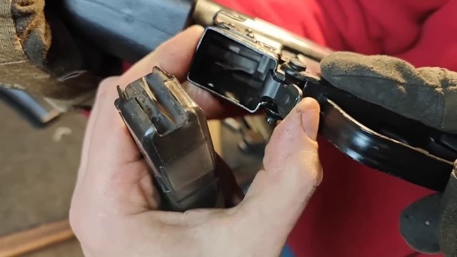 ПП MP5 - Обзор оружия с канала Дайте Пушку