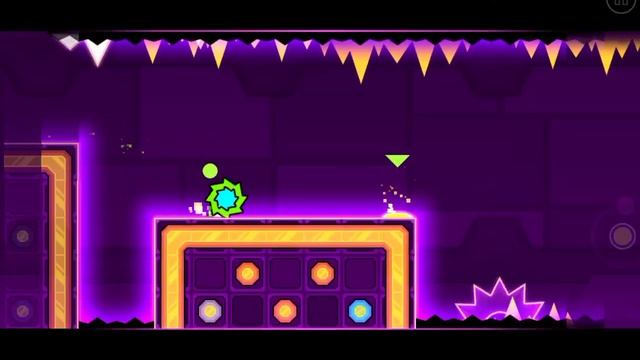 Играю в Geometry Dash