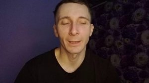 Темный экран в телефоне Hisense  сам работает почему?