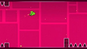 играю в геометри Даш уровень stereo madness