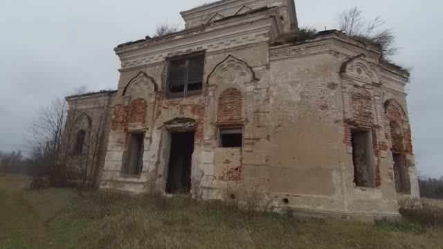 Заброшенный храм. #16