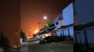 🇮🇷🇺🇸Гремят мощные взрывы: атакованы база 5-го флота ВМС США в Бахрейне и нефтяная компания BAPСО