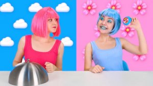 Голубая еда против розовой челлендж