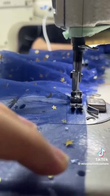 платье вечернее воланы