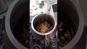 Плов в афганском казане.