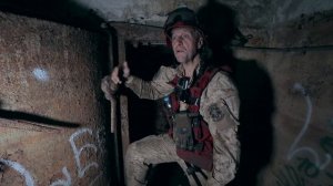 Спустились в заброшенный бункер