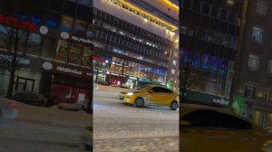 снегопад  в Москве.