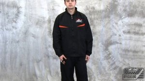 СТОЯЩИЙ НА КОЛЕНЯХ