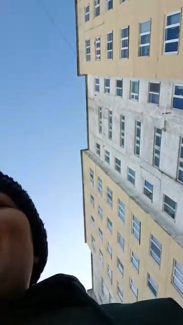 Иду по голынкам по своему поселку