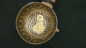 Поющая чаша Бутанская 19,5 см, Соль# 201 Гц, Ре 576 Гц