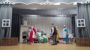 Народный татарский фольклорный ансамбль «Яшь йорэклэр»