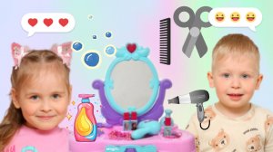 ПАРИКМАХЕРСКАЯ ✂️ ВОЛОСЫ ДЕТИ ПОКАЗЫВАЮТ ВЕСЕЛЫЕ ИГРЫ