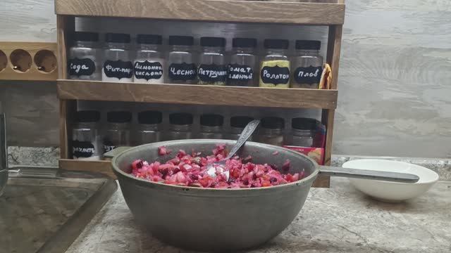 ВИНЕГРЕТ ИЗ КАЗАНКА