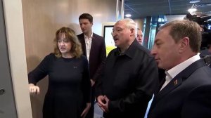 Лукашенко сходил в белорусский "Макдоналдс" за чужой счет