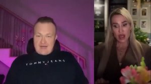 АЛЕНЬ ОБЯЗАН РАЗВЛЕКАТЬ ТЕБЯ