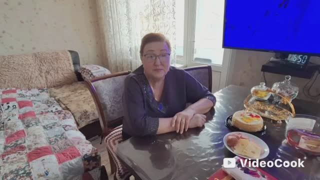 Влог/242/ Сватья зашли в гости с тортиком и подарком...