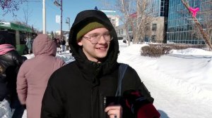 А вы помните номера телефонов? Проверка памяти на улицах Тюмени