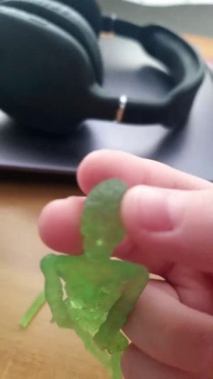 скилет танцуеть