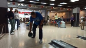 Как мы играли в боулинг / Вечер с друзьями, сентябрь 2020 🎳