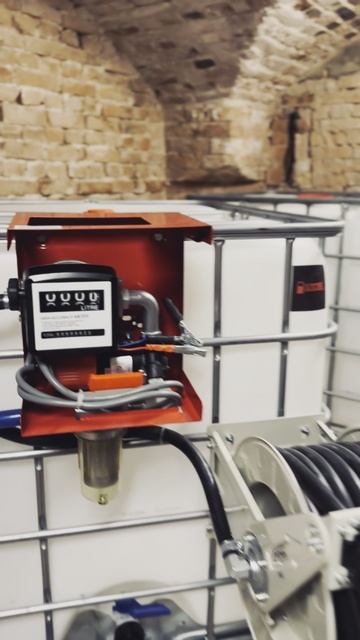 Мини АЗС для дизельного топлива с насосом на 12V и катушкой