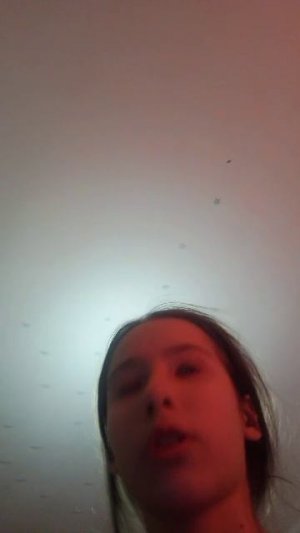 убираюсь в комнате