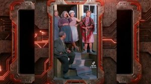 РЫЖИЙ И БИ-БИ ТЕПЕРЬ САМИ В СИТУАЦИИ КОГДА КОЗЫРЕЙ НЕТ.ИРАН ВИДИТ ИХ ТРОЙКИ И ОТКРОВЕННО ИЗДЕВАЕТСЯ