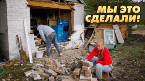 СТЕНА ПАДАЛА! Как мы спасли летнюю кухню от обрушения, подняли потолок, переложили стенку