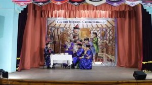Уртын 40-хи выпускын Сагаалгаанай концерт