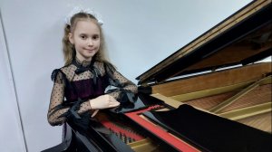 Зинченко Елизавета, 9 лет, ДМШ N3, г.Белгород