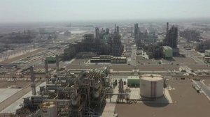 Дональд Трамп пообещал отменить санкции на топливную отрасль ряда стран.