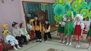 Конкурс детских театральных коллективов. Театр для детей "Бурёнка из Маслёнкино" фрагмент спектакля