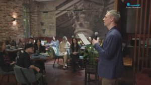 «Гостеприимный микрофон».Как в Петербурге открывают новые имена в музыке и поэзии