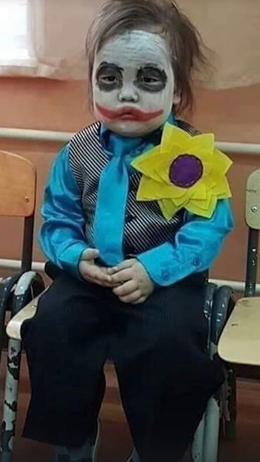 Детские поделки, костюм на выпускной в сад