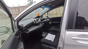 Хонда Фрид Спайк 2012 год